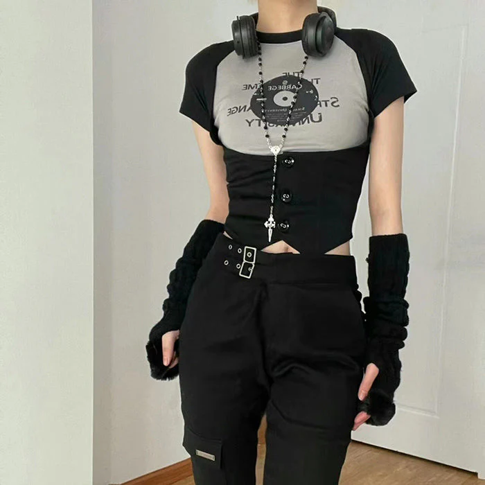 Vinyl Print Crop Top - Image 4